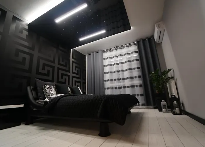 Apartament Lema Versace przy Tauron Arena- Jacuzzi, Parking